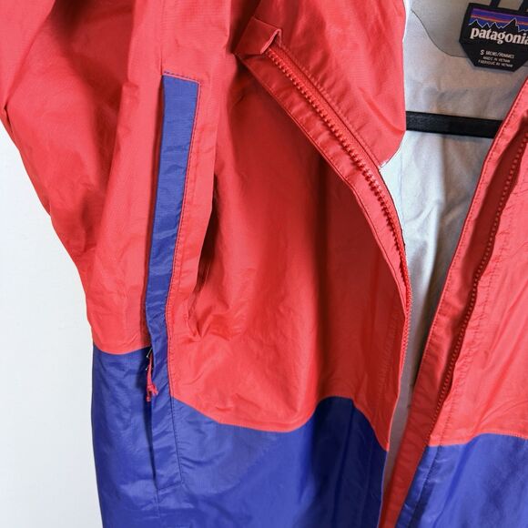 Patagonia Jacket Torrentshell H2NO Red Blue Small Windbreaker Hood Coat Men - Picture 9 of 12
